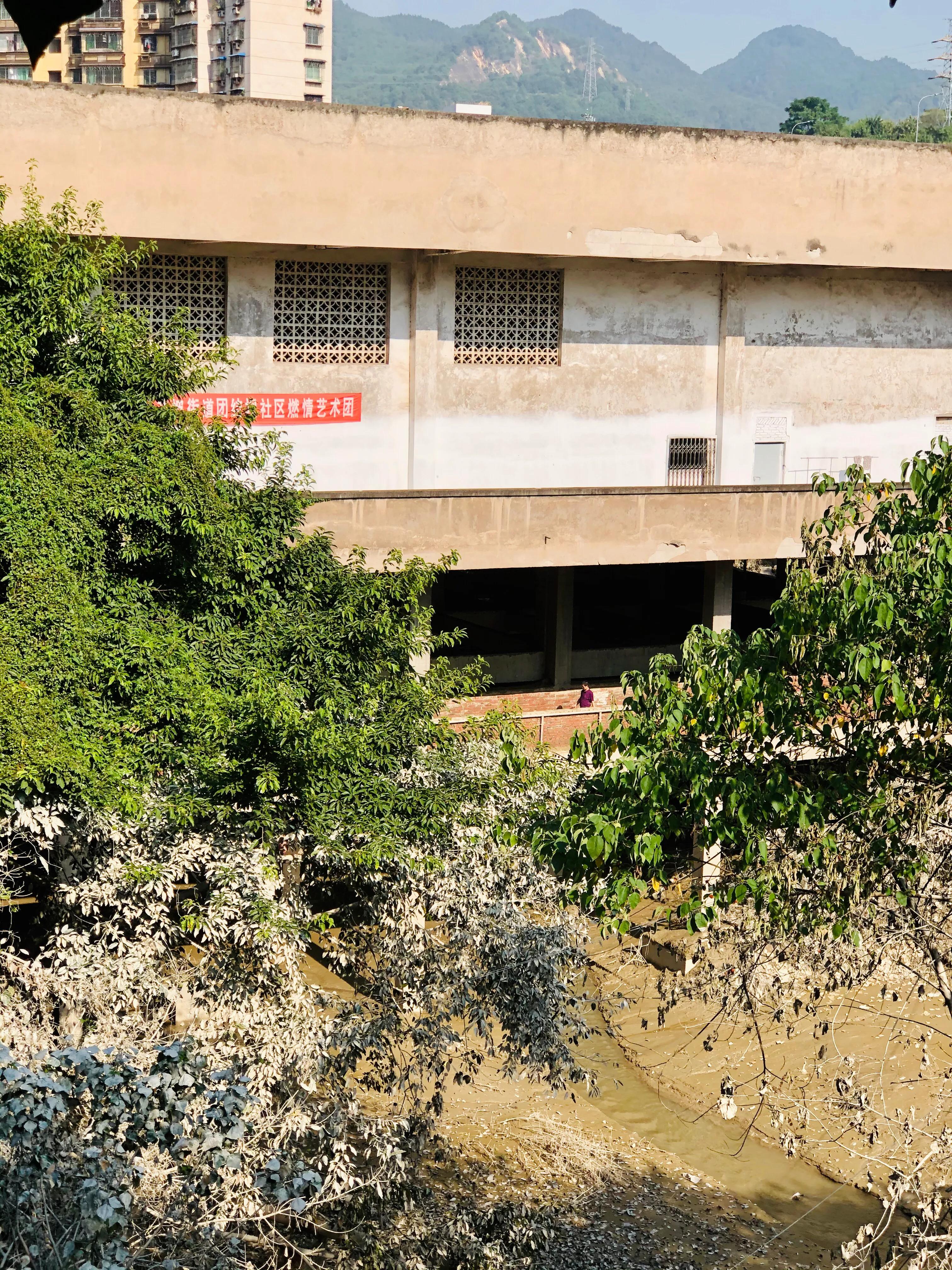 重庆特钢厂文化产业园,漫步钢厂旧址