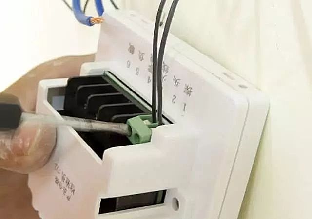 电工都应该熟记的25条电工口诀,电工的常见实用口诀越说越熟练