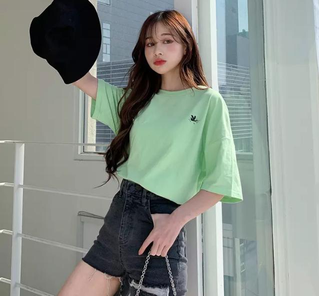 夏季情侣t恤新款纯色,男女情侣短袖恤春夏宽松百搭上衣