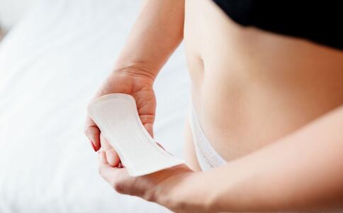 女性经期喝酒的10大危害,经期喝酒有什么危害性