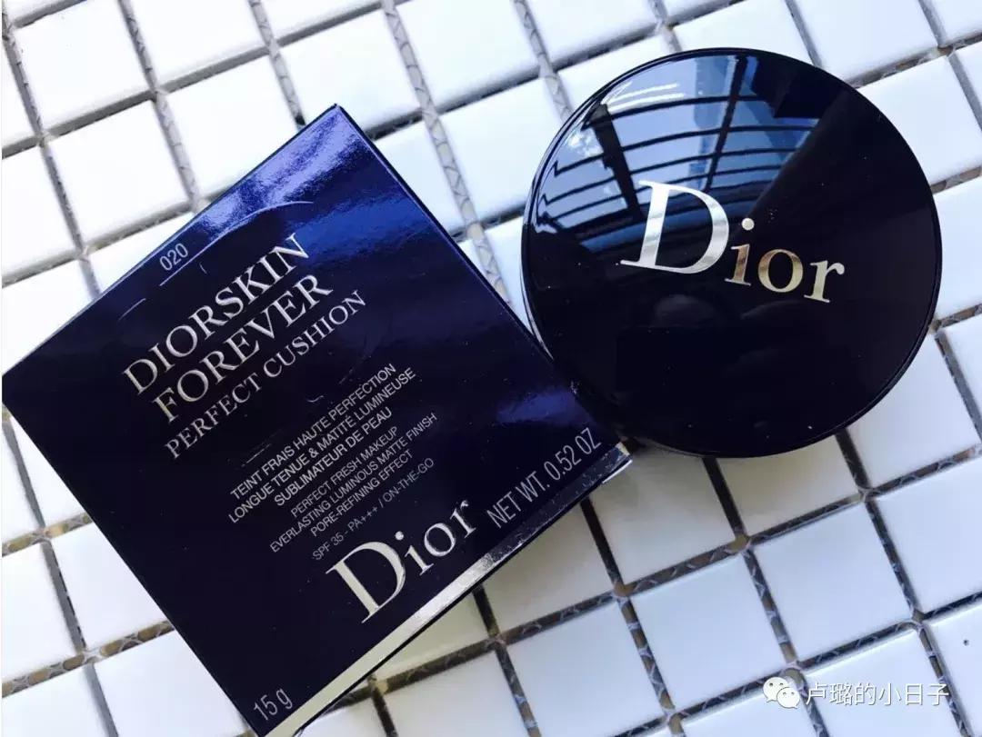 出门便携式化妆包软包中号,旅行化妆包大公开