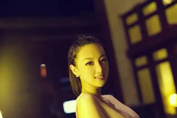 天涯贵妇楼第一美消失之谜