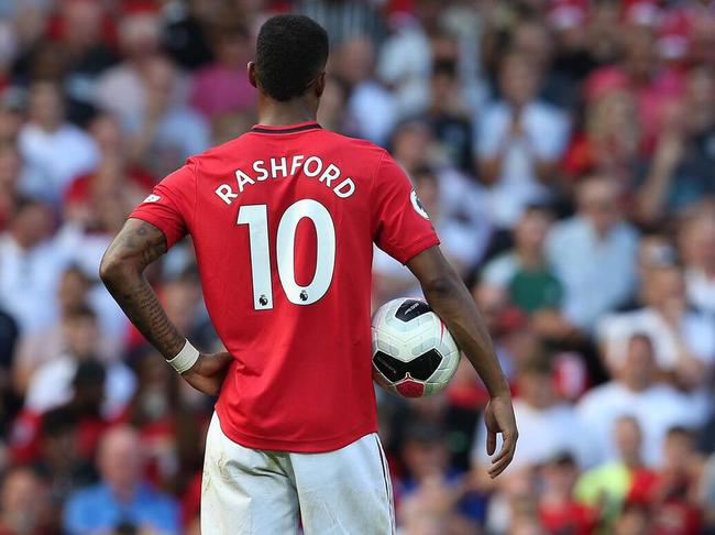 英超爆笑点评孙兴,英超搞笑点评