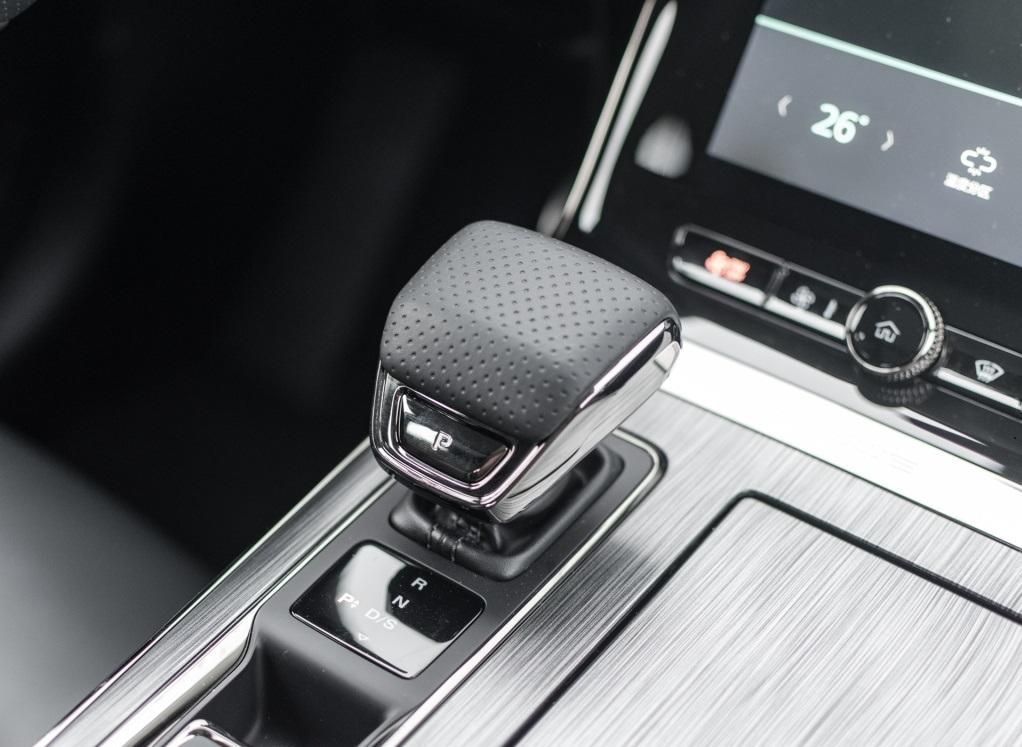 荣威rx52021款四驱,荣威rx52.0t湿式双离合可靠吗