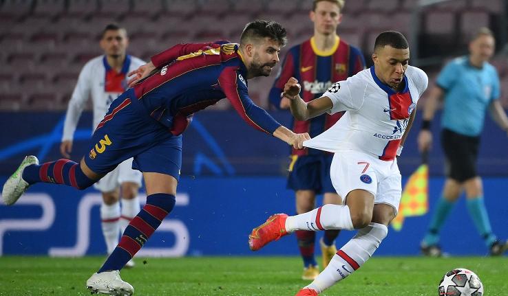 皮克拉不住姆巴佩表情包,皮克拉扯姆巴佩球衣