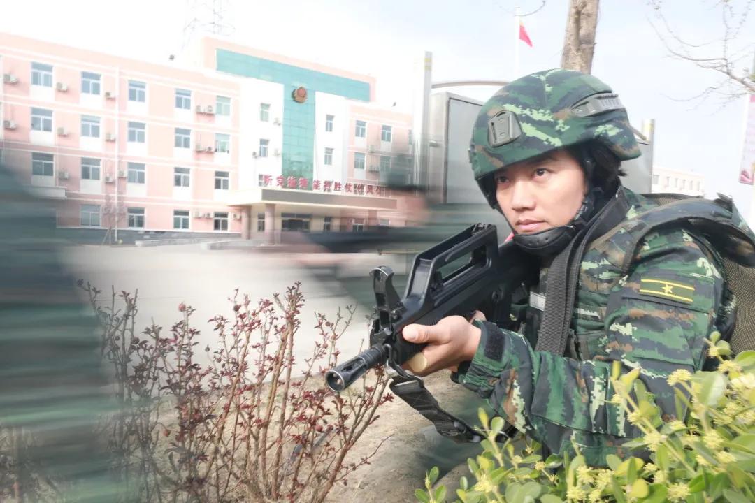 努力建设国际一流的反恐特战劲旅,努力锻造世界一流反恐特战劲旅