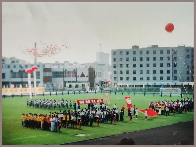 20年后，现在的昆工新迎校区还是你记忆中的那个云南工业大学吗？