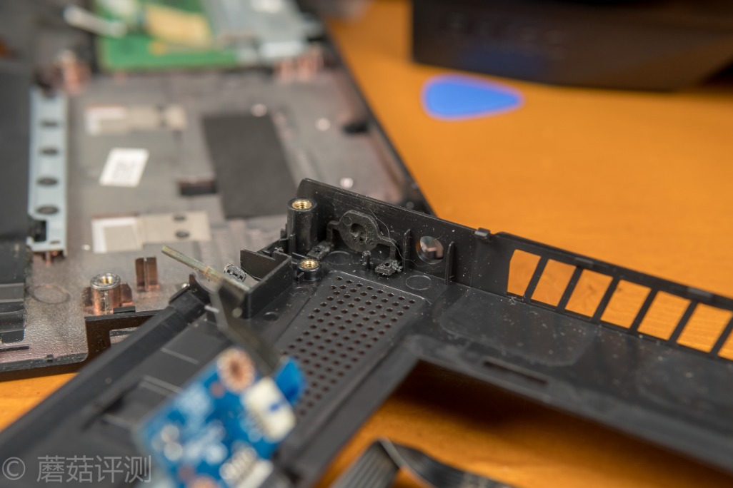 转轴坏了一定要换a壳吗,y400转轴断裂修复