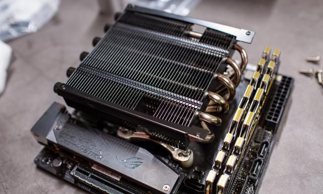 AMDYES！3500X+5600XT的ITX小钢炮你们满意吗？