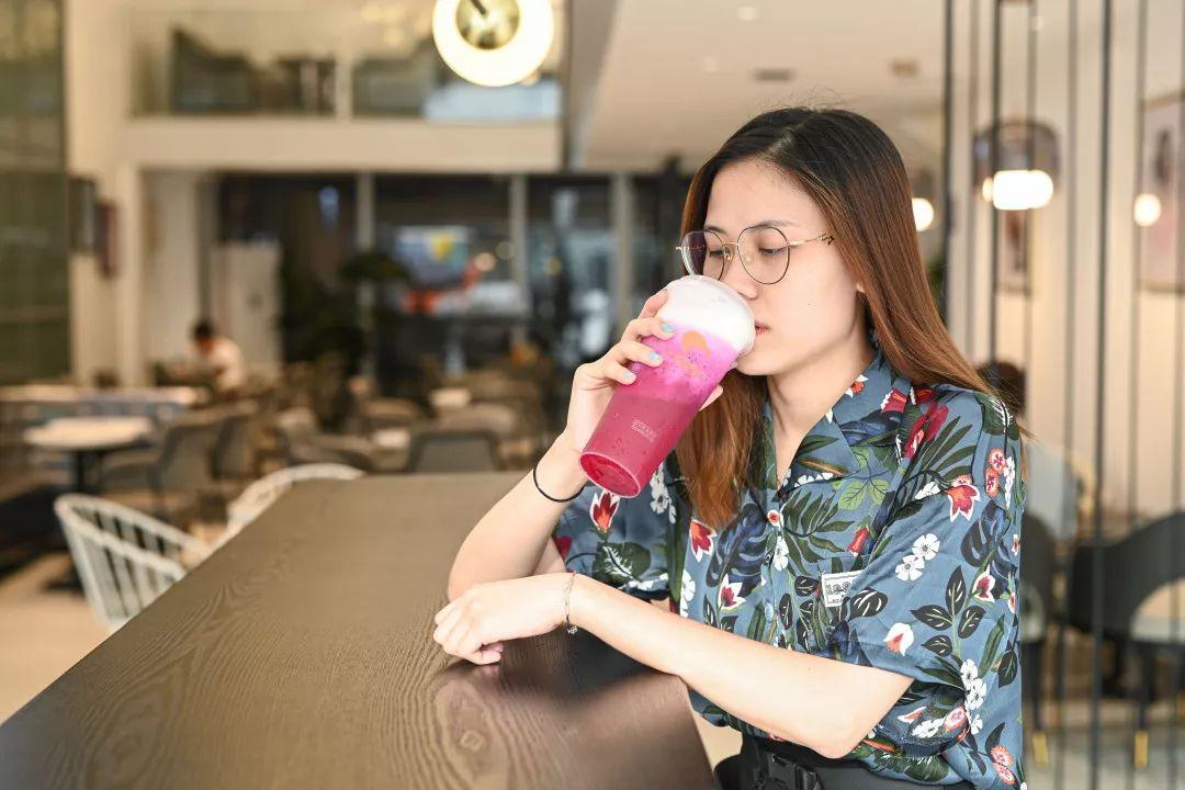 东莞网红奶茶店樟木头,东莞网红路牌奶茶