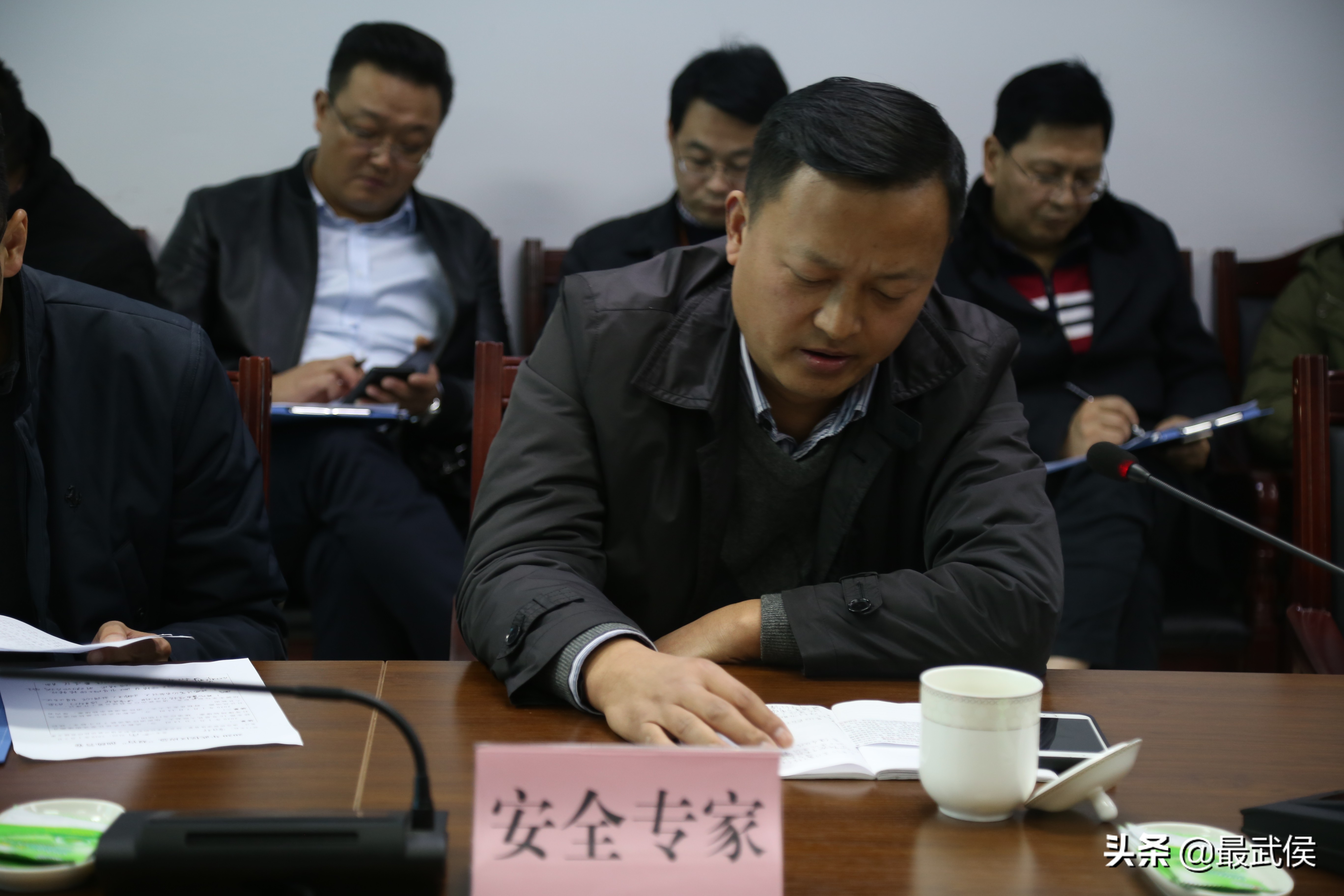 消防通道被堵找谁管,消防通道最佳处理方式