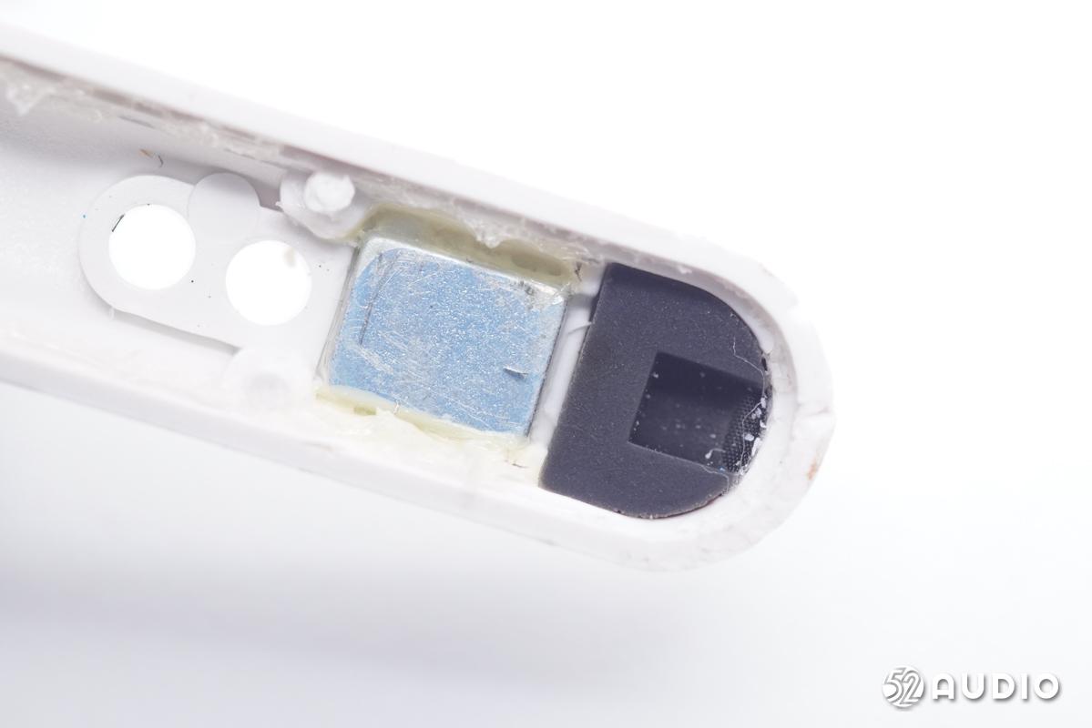 降噪真无线耳机jbl,轻量化监听耳机