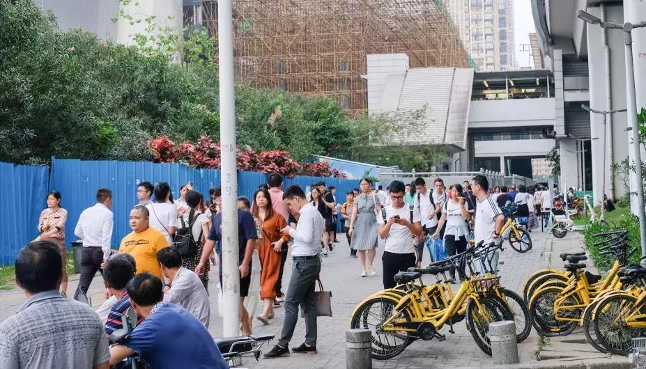 这里是观澜,下一站民治