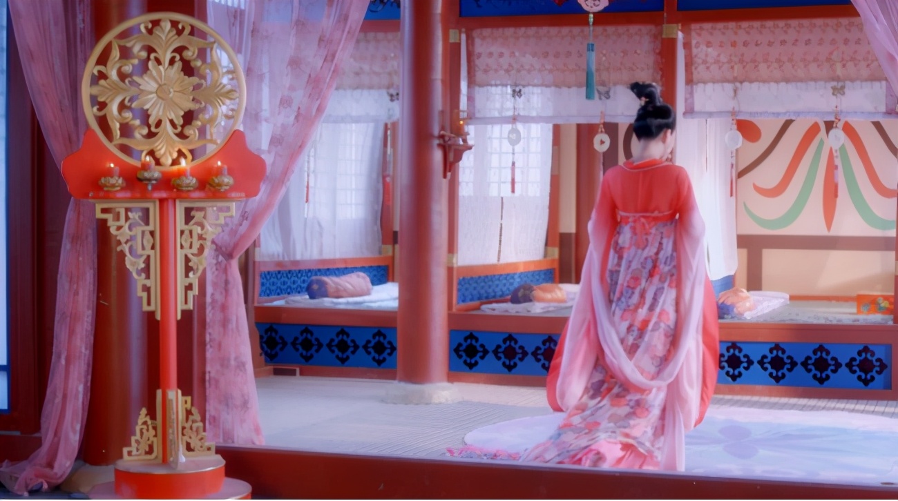 古代拖地长裙,古代穿长裙怎么干活