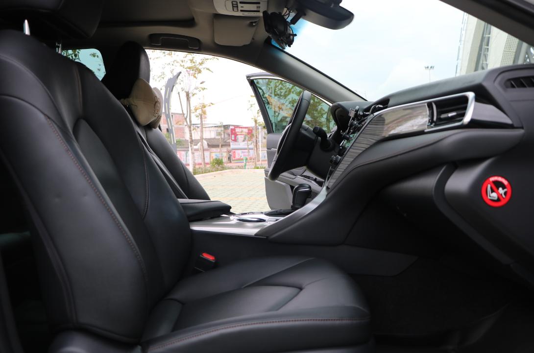 八代凯美瑞10万公里车主感受,第八代凯美瑞12万公里值得入手嘛