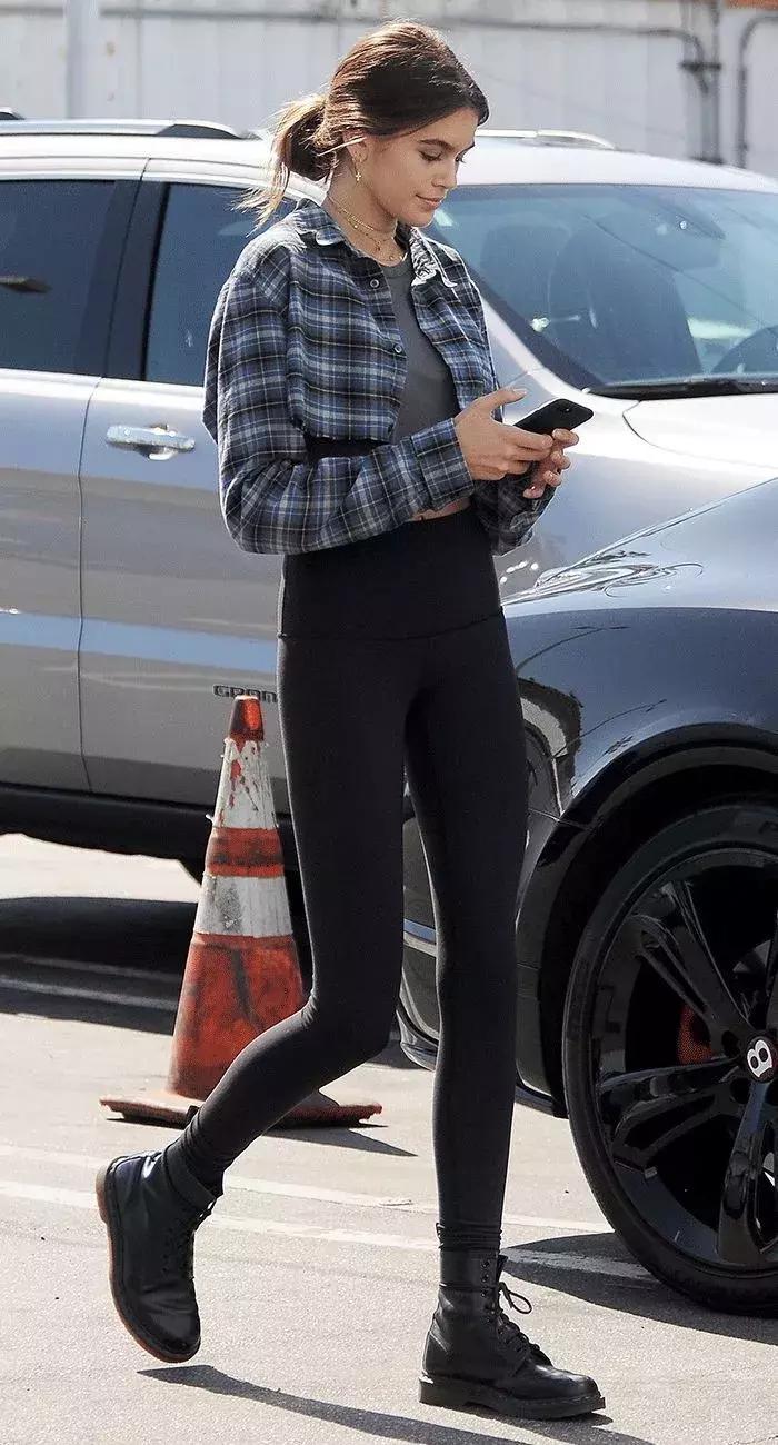 冬天靴子买什么样子的,冬天不建议买的靴子