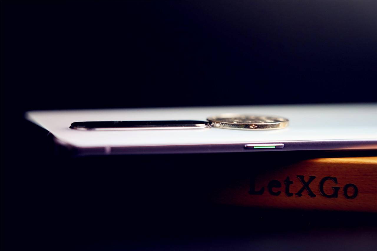 oppo中端手机性价比高,opporeno3标准版和pro怎么选择