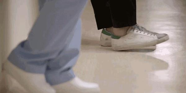 烂大街小白鞋还能穿吗,烂大街小白鞋还有吗