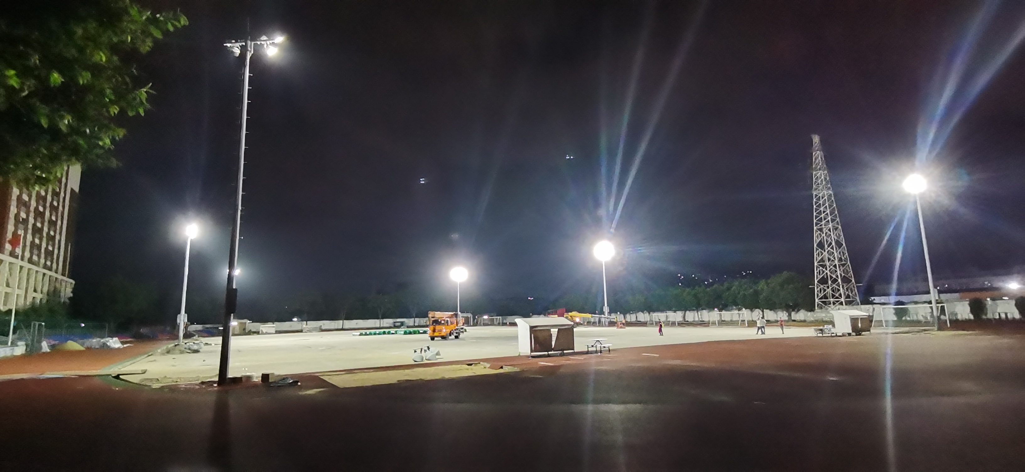 为何东莞这家体育照明企业这么受广州学校欢迎？你知道吗？