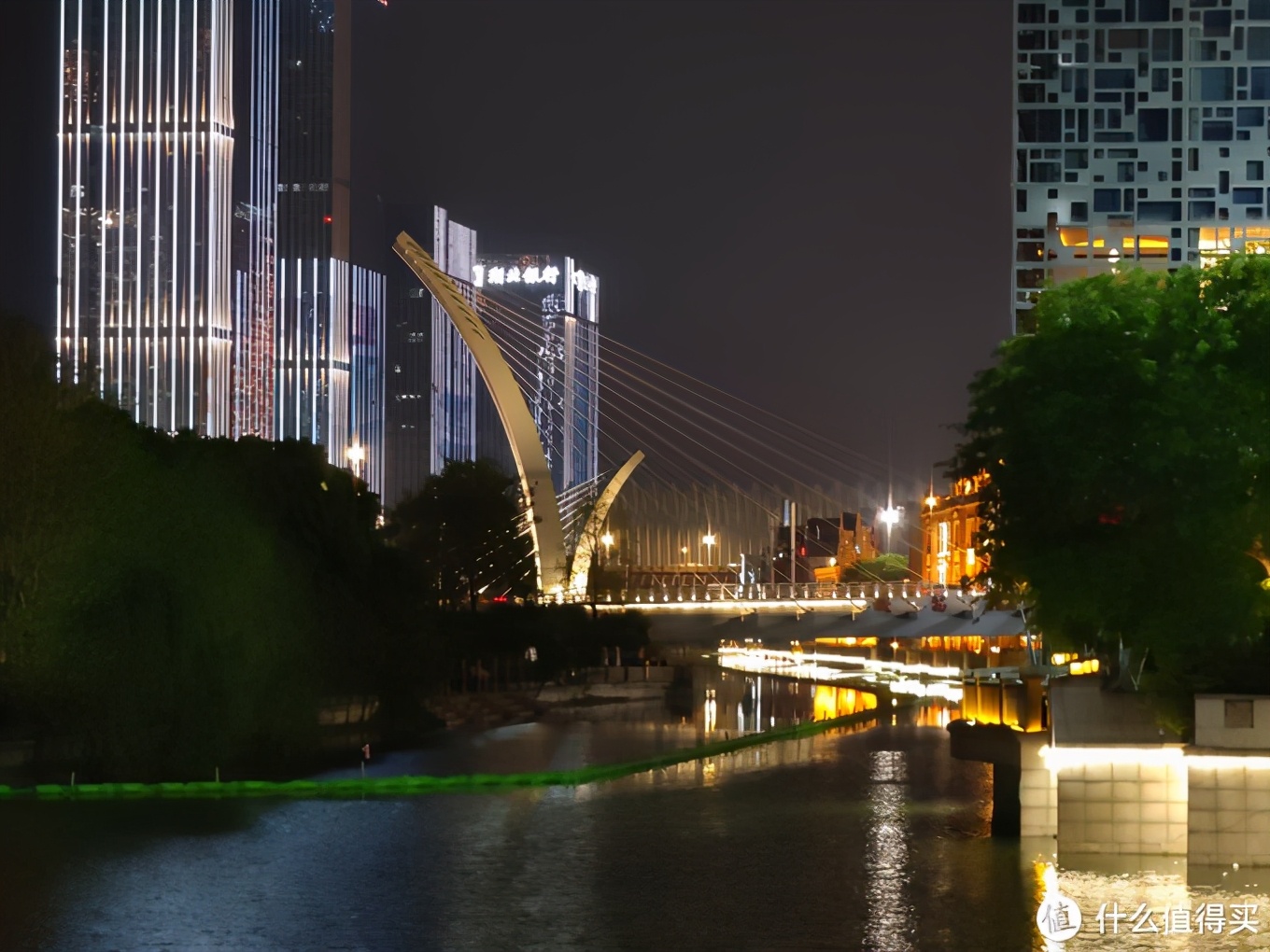 小米11ultra至尊版讲解,小米10至尊和小米11ultra拍照对比