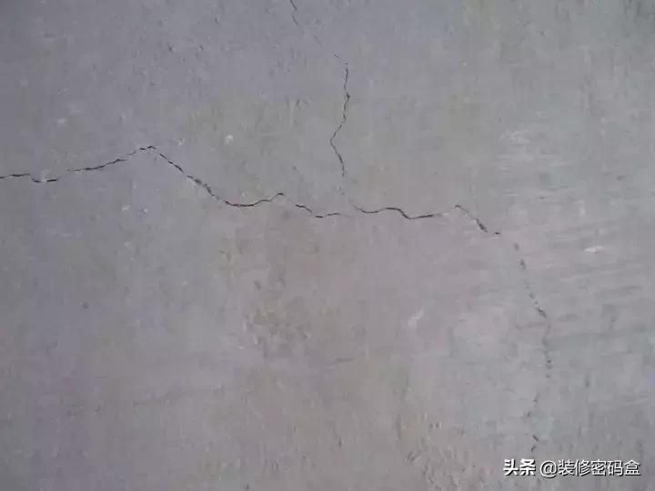 地暖回填开裂起砂有什么影响,地暖回填凝固过程中开裂