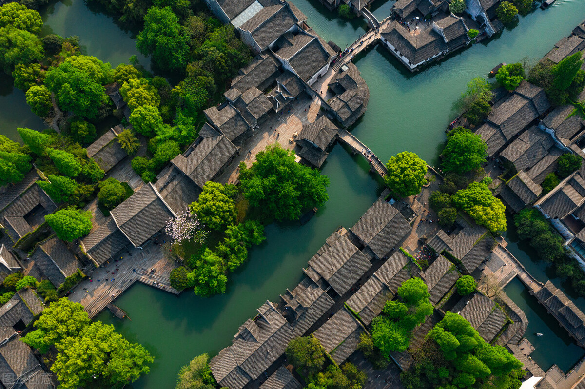江南六大古镇之首古镇特色,江苏苏州市吴江区的江南六大古镇