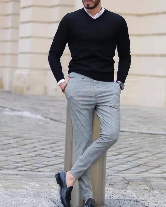 灰运动裤子搭配什么上衣,水泥灰裤子配什么颜色上衣