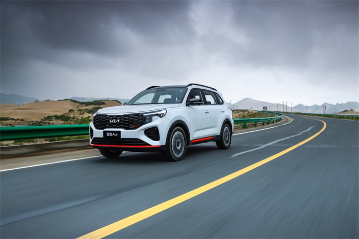 2021款起亚智跑ace超能版,21款换标起亚智跑ace用车感受