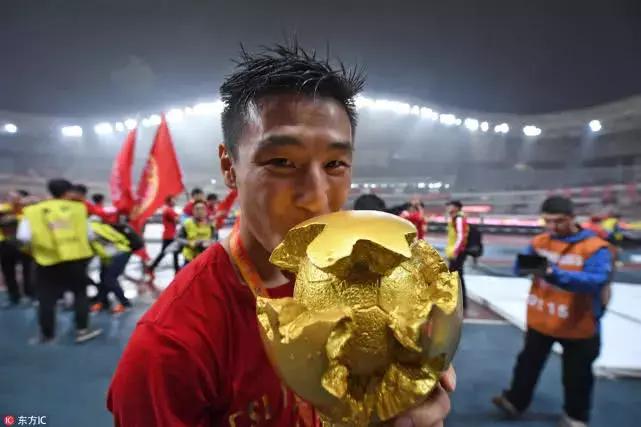 武磊最近在西甲上的表现,武磊连续10轮西甲未能首发