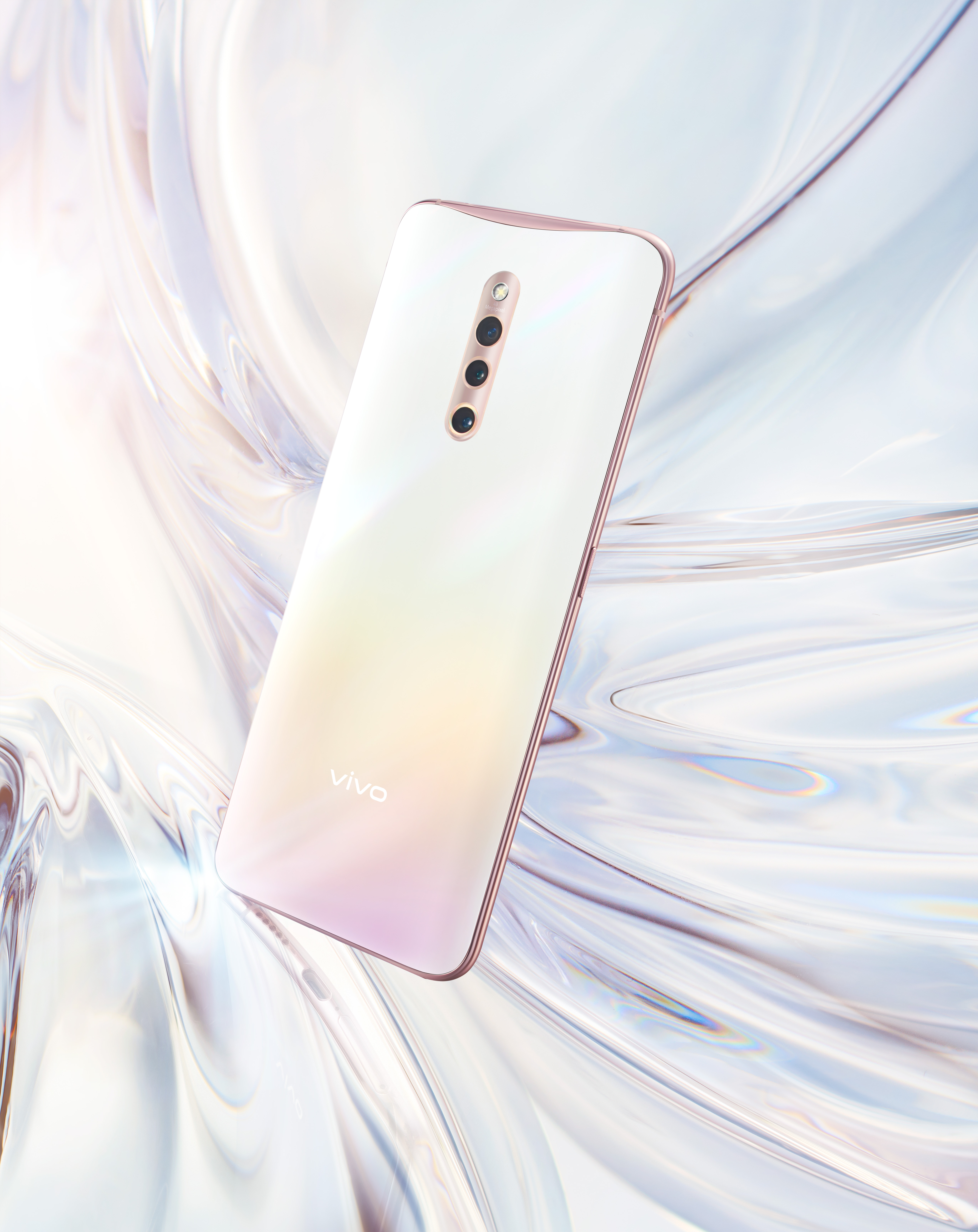 边充充电宝边充手机会怎么样,无线充电宝会把手机充坏吗