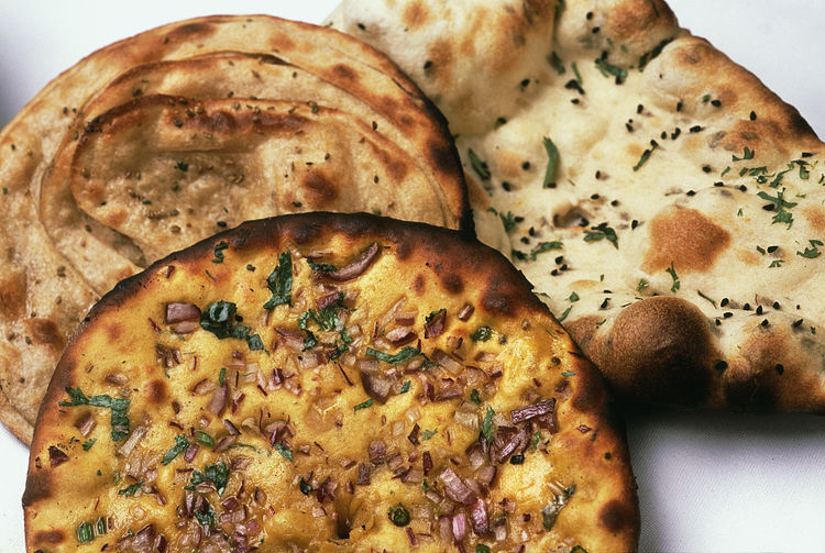 年轻女性肠胃不好放屁多,女性脾胃不好老是放屁