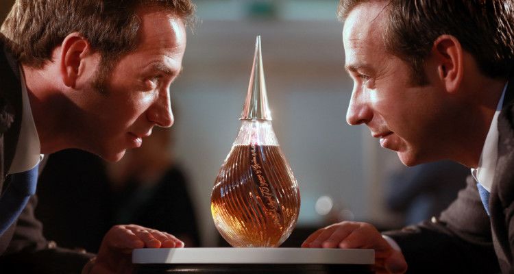 最美酒瓶2024,威士忌什么牌子的酒瓶最好看