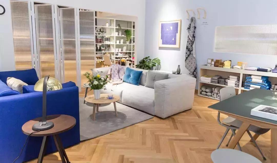 HAY,也许你根本不要那么多,一个微笑的弧线就够了