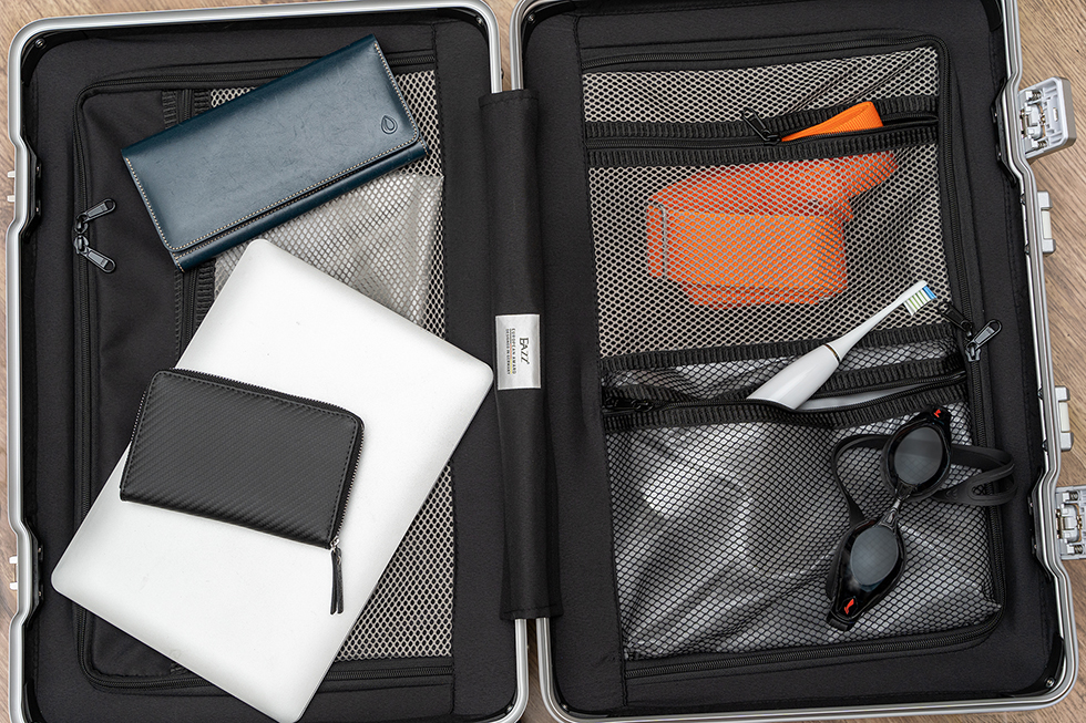 eazz铝框行李箱测评,EAZZ铝框登机箱