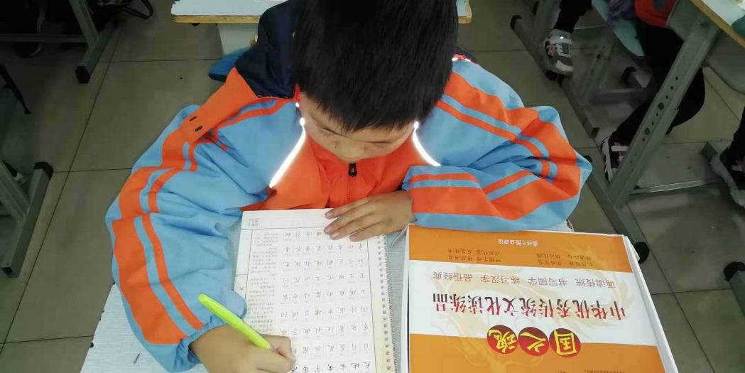 潍坊市潍州外国语圣基分校,潍坊外国语圣基