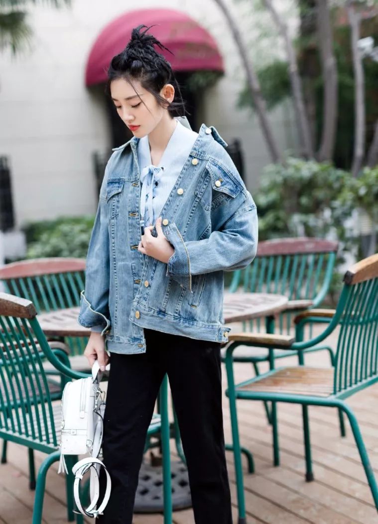 女生第一只轻奢包该买哪个牌子,第一只千元轻奢包怎么选