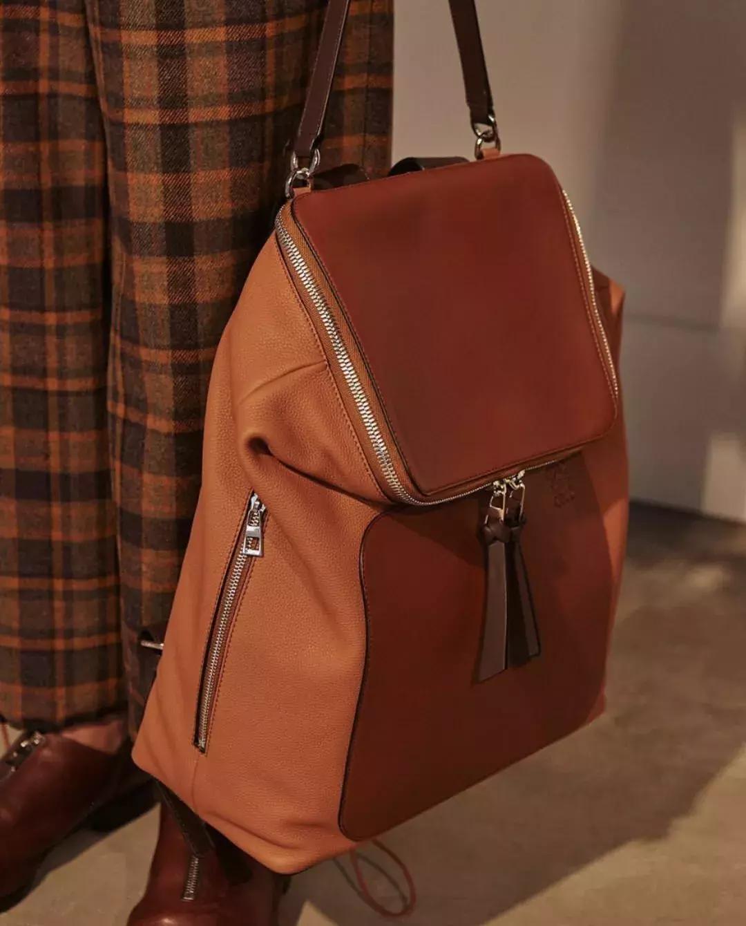 2020最火的男士包guccilv,gucci和lv包包入门款