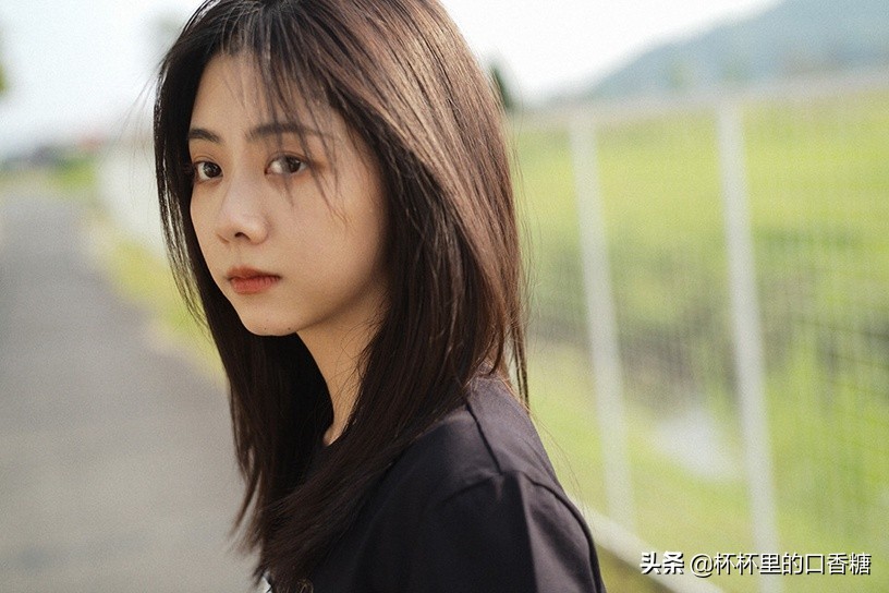 杨幂谭松韵混剪,2022年90后小花演技排名谭松韵