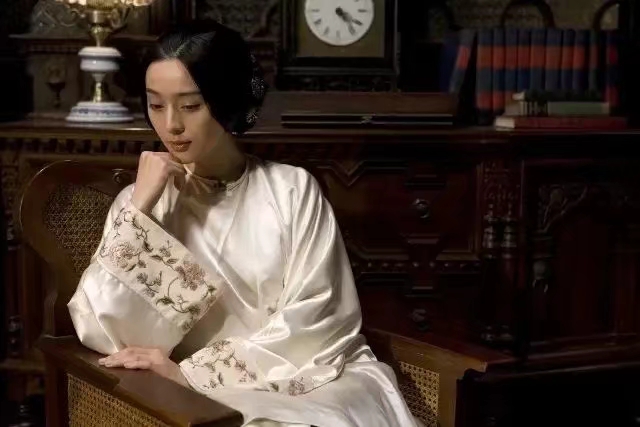 范冰冰高清美图完整版迅雷下载,范冰冰高清美图手机壁纸