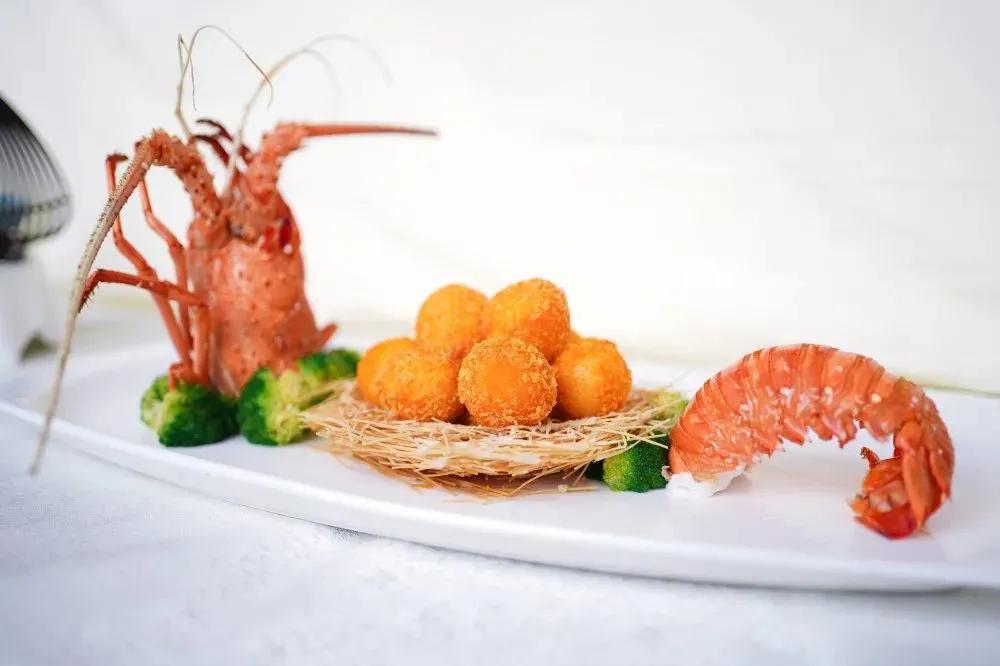 学厨师和学餐饮哪个好就业,中餐烹饪专业就业前景