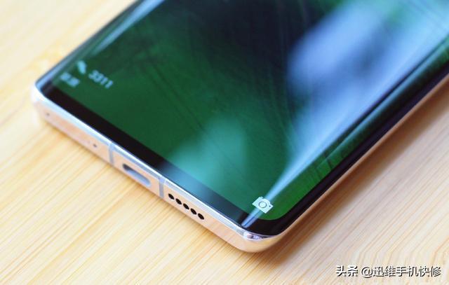 如何判断屏幕是lcd还是oled,手机lcd屏和oled屏哪个好