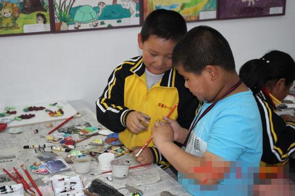 7岁哪吒cosplay图片,小朋友cos哪吒魔童降世