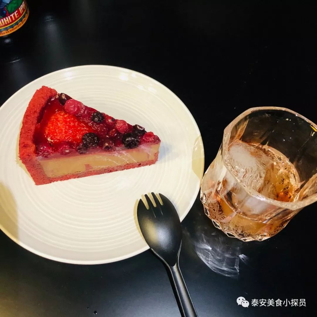 *安泰**万达金街花茶与酒Bar，还以为是花店，瞬间被圈粉