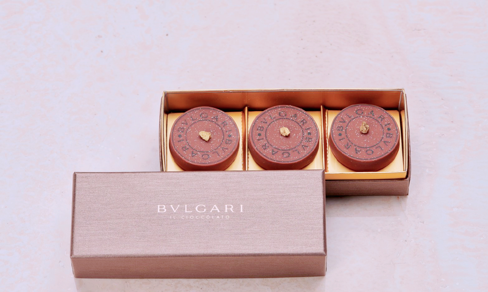 上海宝格丽酒店套房几个人住,上海宝格丽酒店啥样