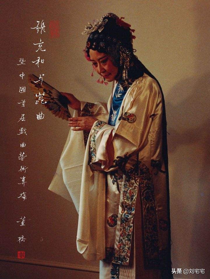 冯唐有关董桥的评价,冯唐怎么评价董桥