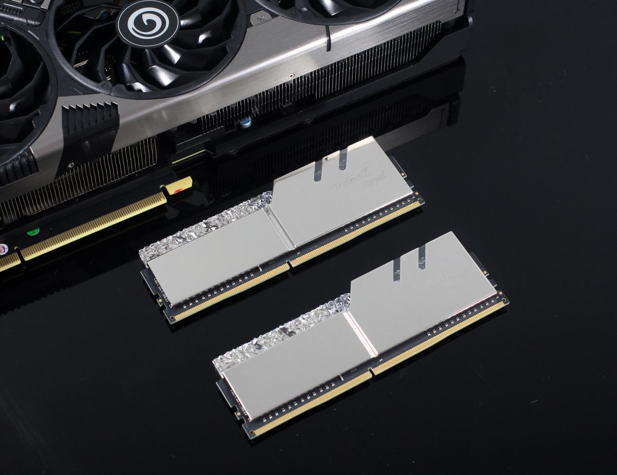 影驰rtx3080黑将首测以匠心铸枪魂,影驰黑将pro250g评测