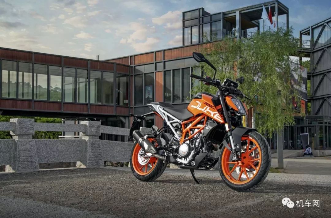 24款ktm390duke试驾,老款ktm390duke缺点