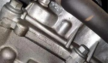 什么是螺栓松动扭矩,高强螺栓扭矩法和转角法的示意图