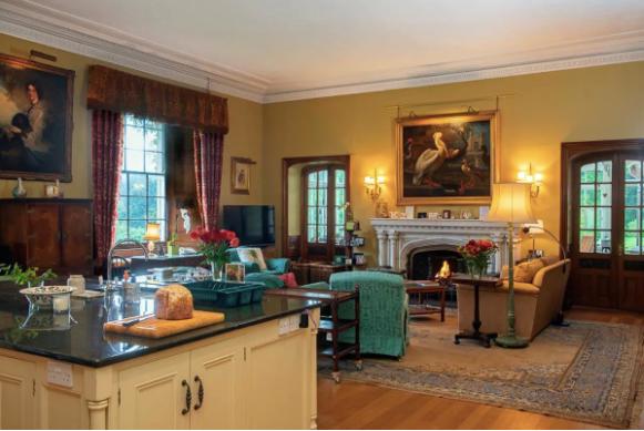 英国伦敦50亩的庄园别墅出售,英国300亩庄园出售