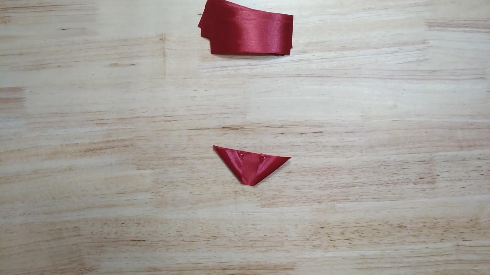 自制丝带玫瑰花花束,自制玫瑰花发饰图解